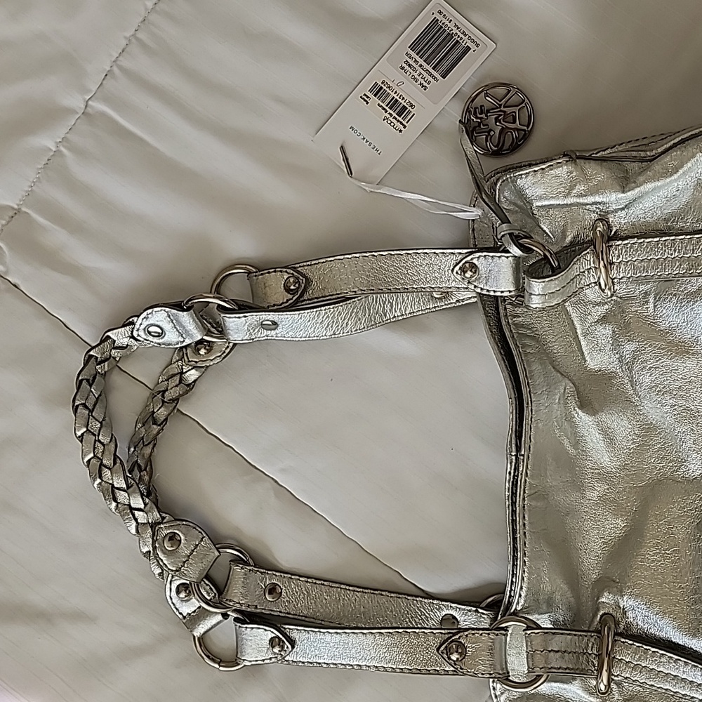 The Sak Silver Metallic Leather Bag - Picture 6 of 11